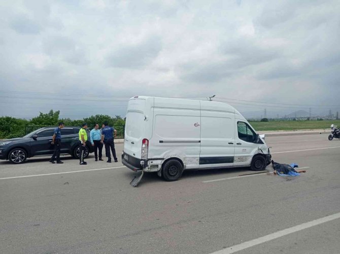 Çöp Atmak İçin İndiği Aracında Feci Sonu Yaşadı