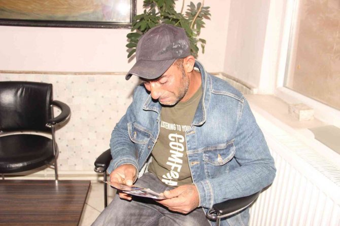 Kağıt Toplayıcısı Ailenin 18 Yaşındaki Kızları Bir Anda Ortadan Kayboldu