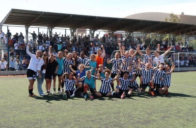 Altay Kadın Futbol Takımı, Süper Lig’de Kaldı