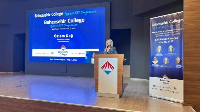 İ̇ngilizce Öğretiminde Yeni Teknolojilerin Entegrasyonu İçin Bir Araya Gelindi