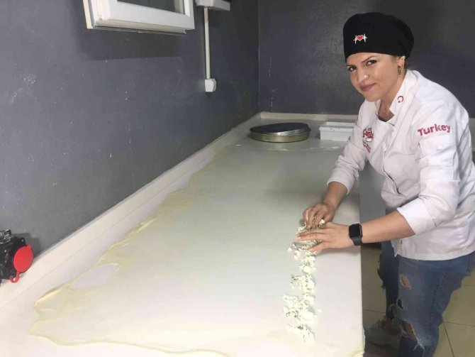 Aşerdi, 5 Kadına İş Verdi