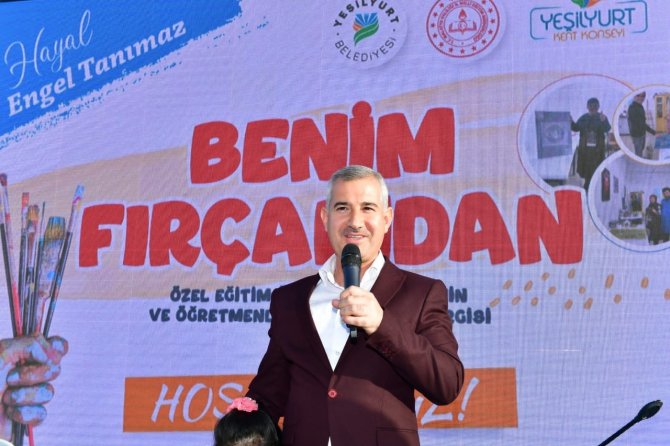 Yeşilyurt’daki Sanat Şenliği Renkli Ve Coşku Dolu Anlara Sahne Oldu