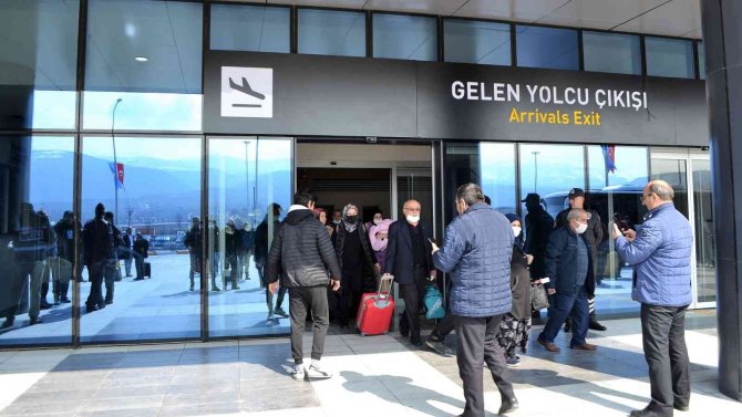 Yeni Tokat Havalimanı 37 Günde 10 Bin Yolcuyu Ağırladı
