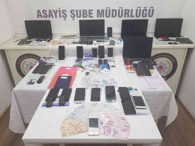 Denizli’de Artan Hırsızlık Ve Dolandırıcılık Olaylarında Ele Geçirilenler Şok Etti