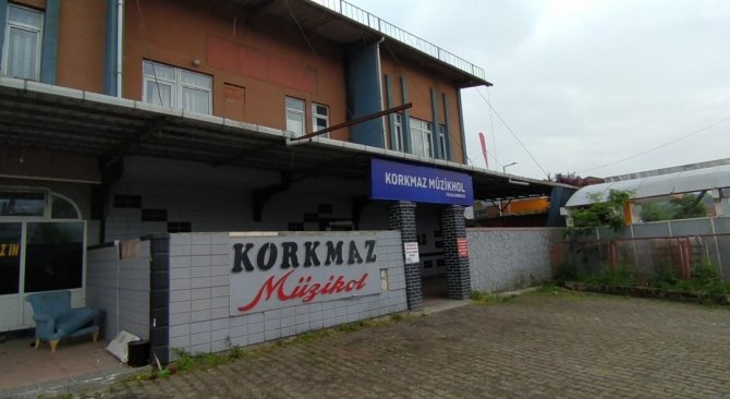 Müzikholdeki Tartışmada Kan Aktı: 1 Ölü, 1 Yaralı