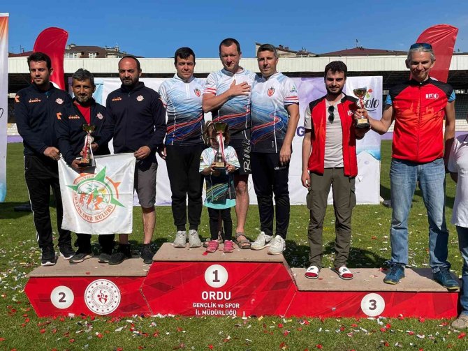 İ̇negöl Belediyespor Oryantiringde Türkiye Şampiyonu Oldu
