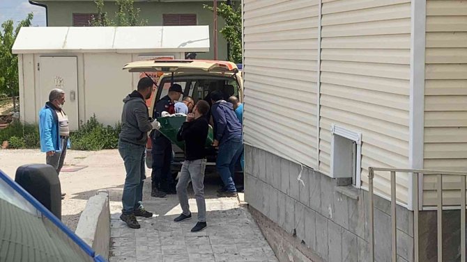 Kayıp Olarak Aranan Gencin Gömülü Cesedi Bulundu
