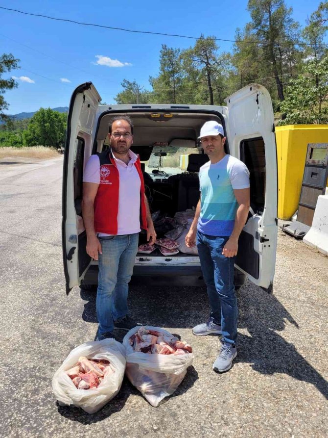 Köyceği̇z’de 300 Kilo Kaçak Et Ele Geçirildi