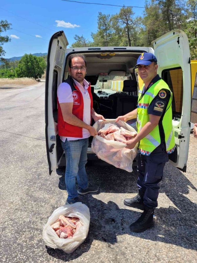 Köyceği̇z’de 300 Kilo Kaçak Et Ele Geçirildi