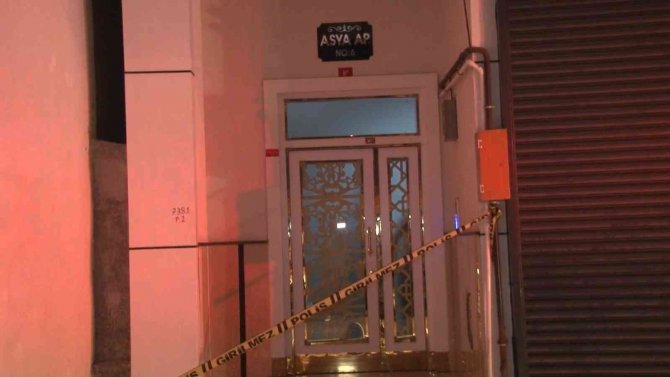 Asansörle Duvar Arasına Sıkışan Tamirci Hayatını Kaybetti