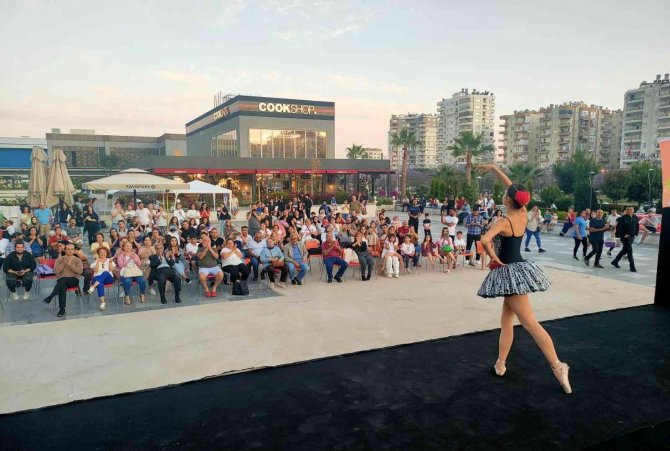 Mersin Üniversitesi’nin 30. Yıl Etkinlikleri Sayapark’ta Yapıldı