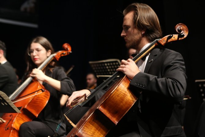Nilüfer Oda Orkestrası’ndan Muhteşem Konser