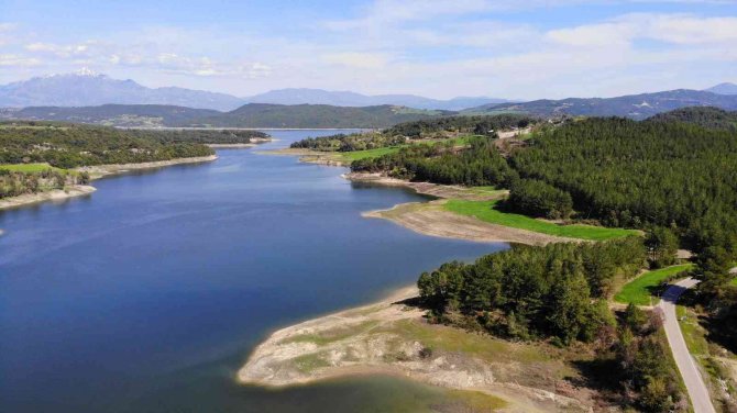 Barajlardaki Korkutan Kuraklığın Yerini Masmavi Sular Aldı