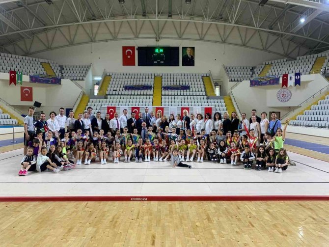 Aerobik Cimnastik Cimnastlig 1. Hafta Müsabakaları Manisa’da Yapıldı