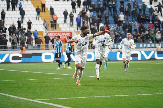 Süper Lig’in Kralı Umut Bozok!