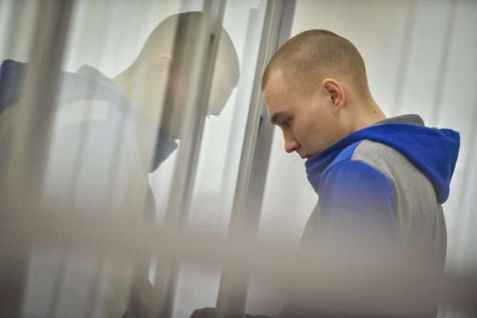 Ukrayna’da Yargılanan Rus Askere Ömür Boyu Hapis