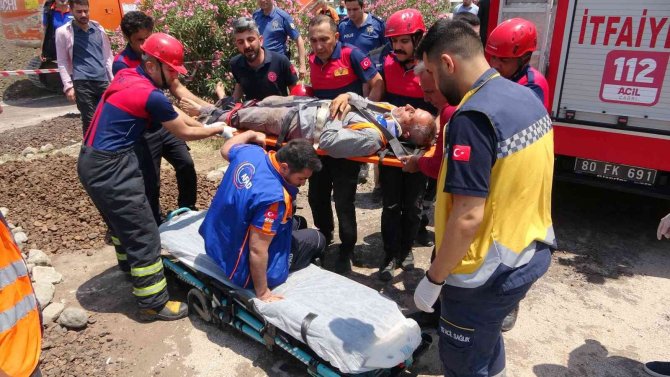 Osmaniye’de Göçük Altında Kalan İşçi Yaralandı