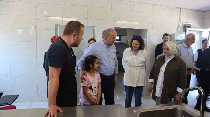 Dünyaca Ünlü Şef Aşçı Yunus Emre Akkor, Düzce’ye Geldi