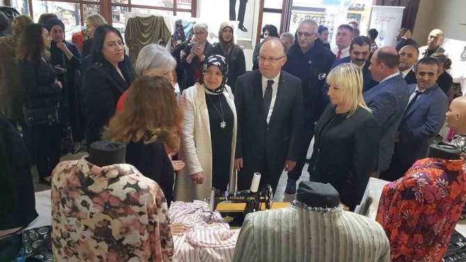 Giyim Sergisi Açıldı