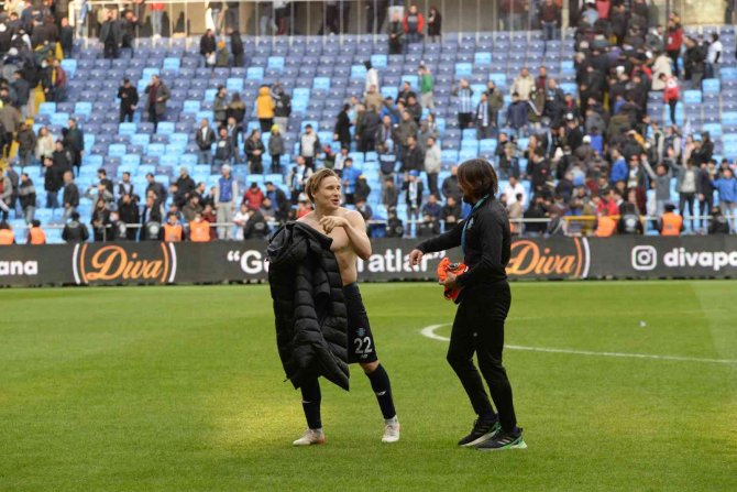 Adana Demirspor’un En İstikrarlısı Svensson Oldu