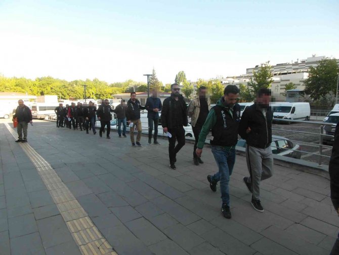 Fetö/pdy Silahlı Terör Örgütünün Kamu Mahrem Yapılanmasına Yönelik Operasyon