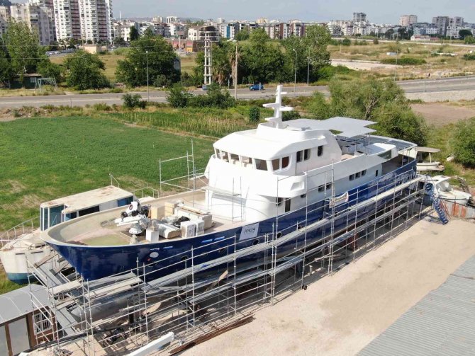 Türkiye’nin En Büyük Su Altı Arkeolojisi Araştırma Gemisi Suya İniyor