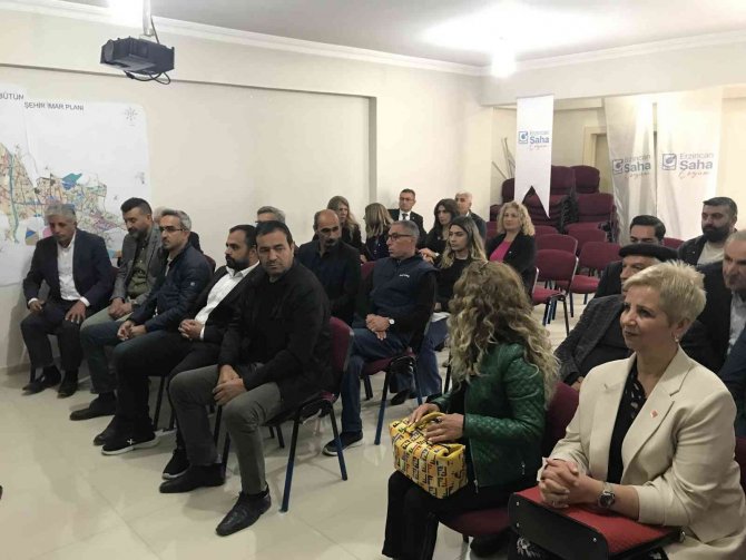 Chp Genel Başkan Yardımcısı İ̇lgezdi Erzincan’da Partililerle Buluştu