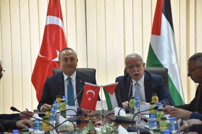Bakan Çavuşoğlu, Filistinli Mevkidaşı El-maliki İle Görüştü