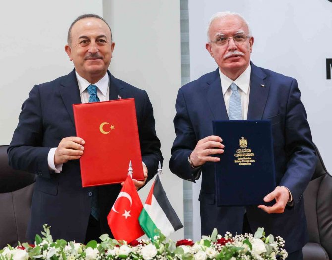 Bakan Çavuşoğlu: “Filistin Davasına Desteğimiz İ̇srail’le İlişkilerimizin Seyrinden Tamamen Bağımsız”