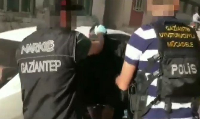Gaziantep’te 1 Kilogram Metamfetamin Ele Geçirildi