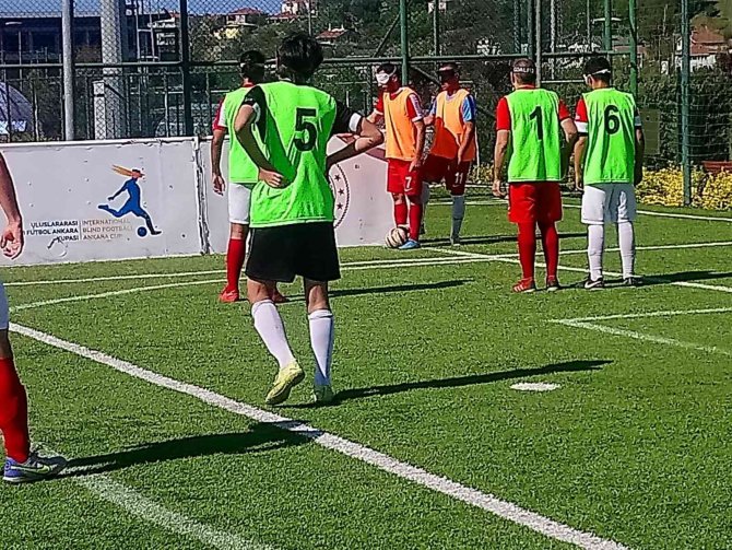 Sesi Görenler, Avrupa Şampiyonası’nın Son Hazırlığını Bursa’da Yapıyor