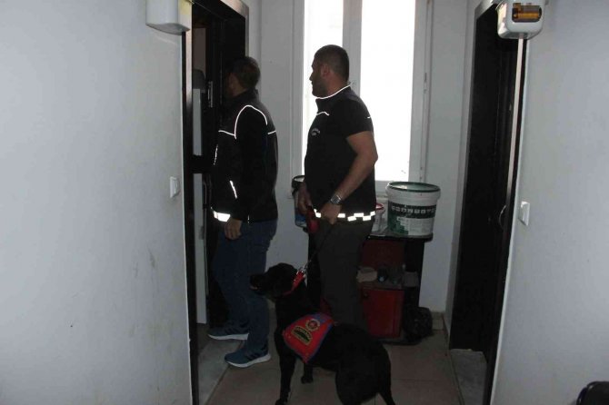 Uyuşturucu Satıcılarına Şafak Operasyonu: 18 Gözaltı
