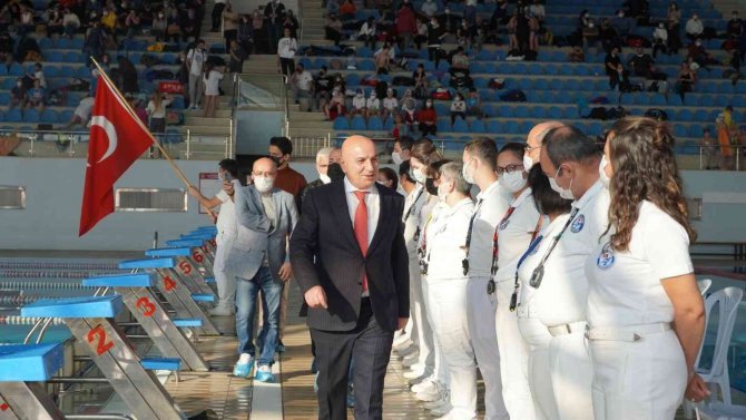 Etlik Olimpik Yüzme Havuzu Ve Spor Merkezi’nin Bakım Ve Onarımı Yapıldı