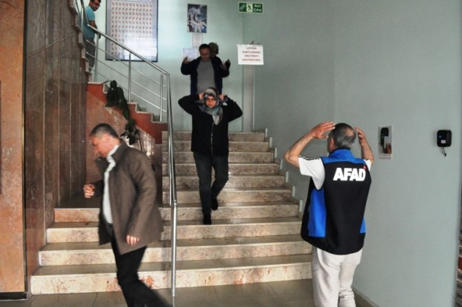 Kütahya’da Afet Farkındalık Eğitimi, Deprem Anı Ve Tahliye Tatbikatı