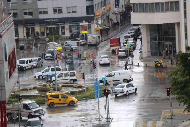 Samsun’da Yarım Saatte 3 Mevsim Yaşandı