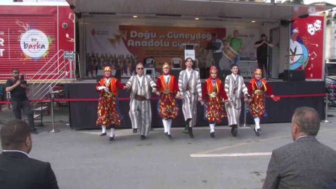 Ümraniye’de Güneydoğu Ve Doğu Anadolu’nun Yöresel Ürünlerine Yoğun İlgi