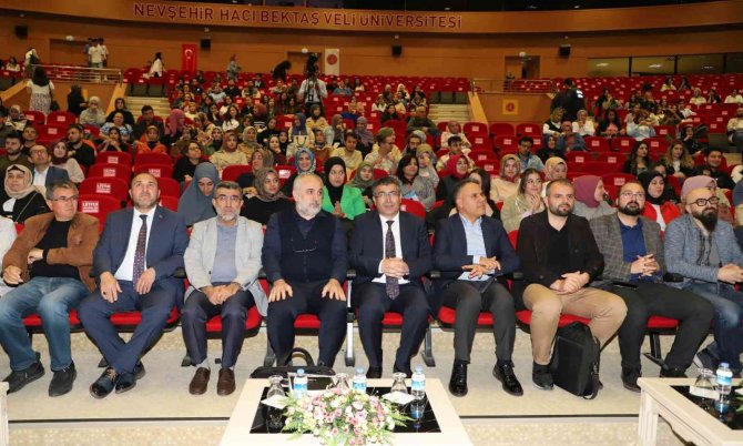 Prof. Dr. İ̇hsan Fazlıoğlu Nevü’de