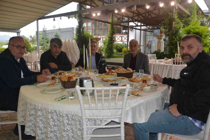 “İ̇nşaat Sektörüne Can Verecek Kredi Çalışmaları Başlayacak”