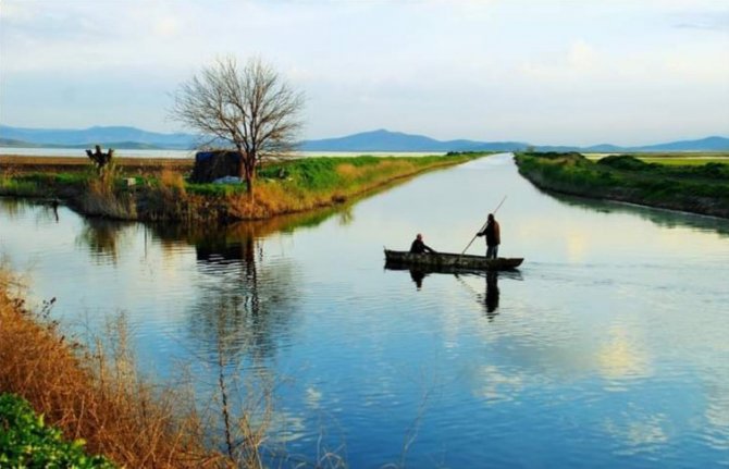 Gavur Gölü’nde Kartpostallık Görüntüler