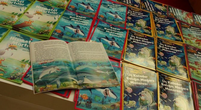 Rektör Kazım Uysal’dan Çocuk Kitap Şenliği’ne Destek