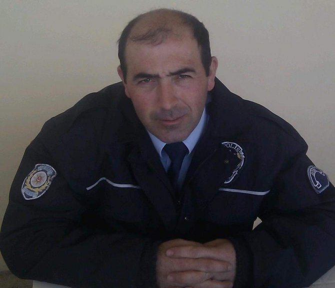 Kafasına Spiral Bıçağı Saplanan Emekli Polis Hayatını Kaybetti