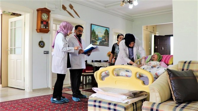 Bir Telefonla Sağlık Hizmeti