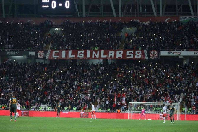 Sivasspor’un Final Maçı Dev Ekranda İzlenecek