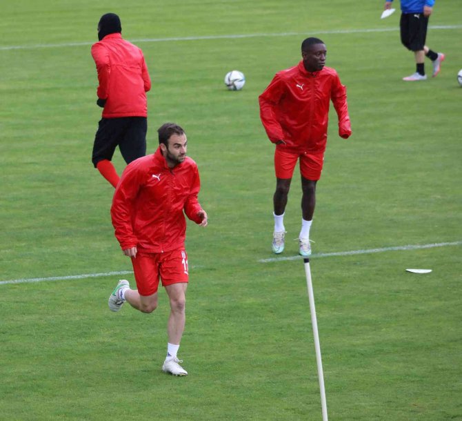 Sivasspor, Finale Hazırlanıyor