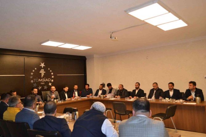 Tümsi̇ad İ̇l Temsilci Başkanları Kayseri’de Toplandı