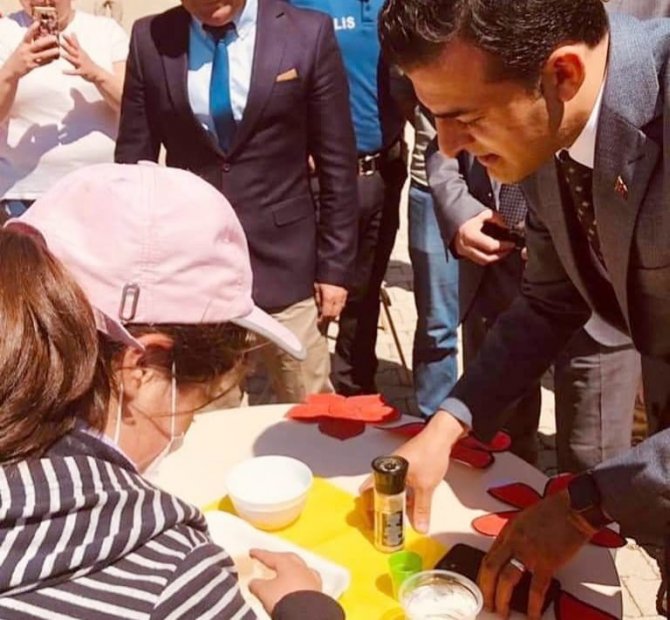 Nazımiye’de Miniklerin Bilim Şenliği İlgi Gördü