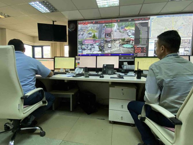 Ehliyeti Alınan Sürücülerin Trafiğe Çıkması ‘Kara Liste’ Uygulamasıyla Engelleniyor