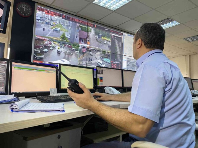 Ehliyeti Alınan Sürücülerin Trafiğe Çıkması ‘Kara Liste’ Uygulamasıyla Engelleniyor