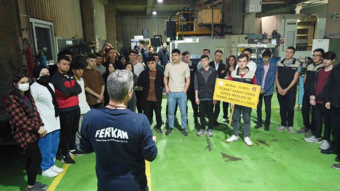 Gürsu’nda Gençlere İstihdam Atağı