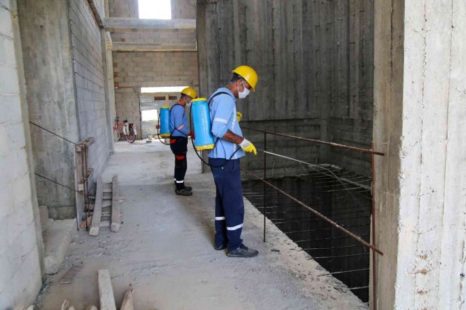 Büyükşehir Sivrisinek Ve Haşere İle Mücadeleyi Yoğunlaştırdı